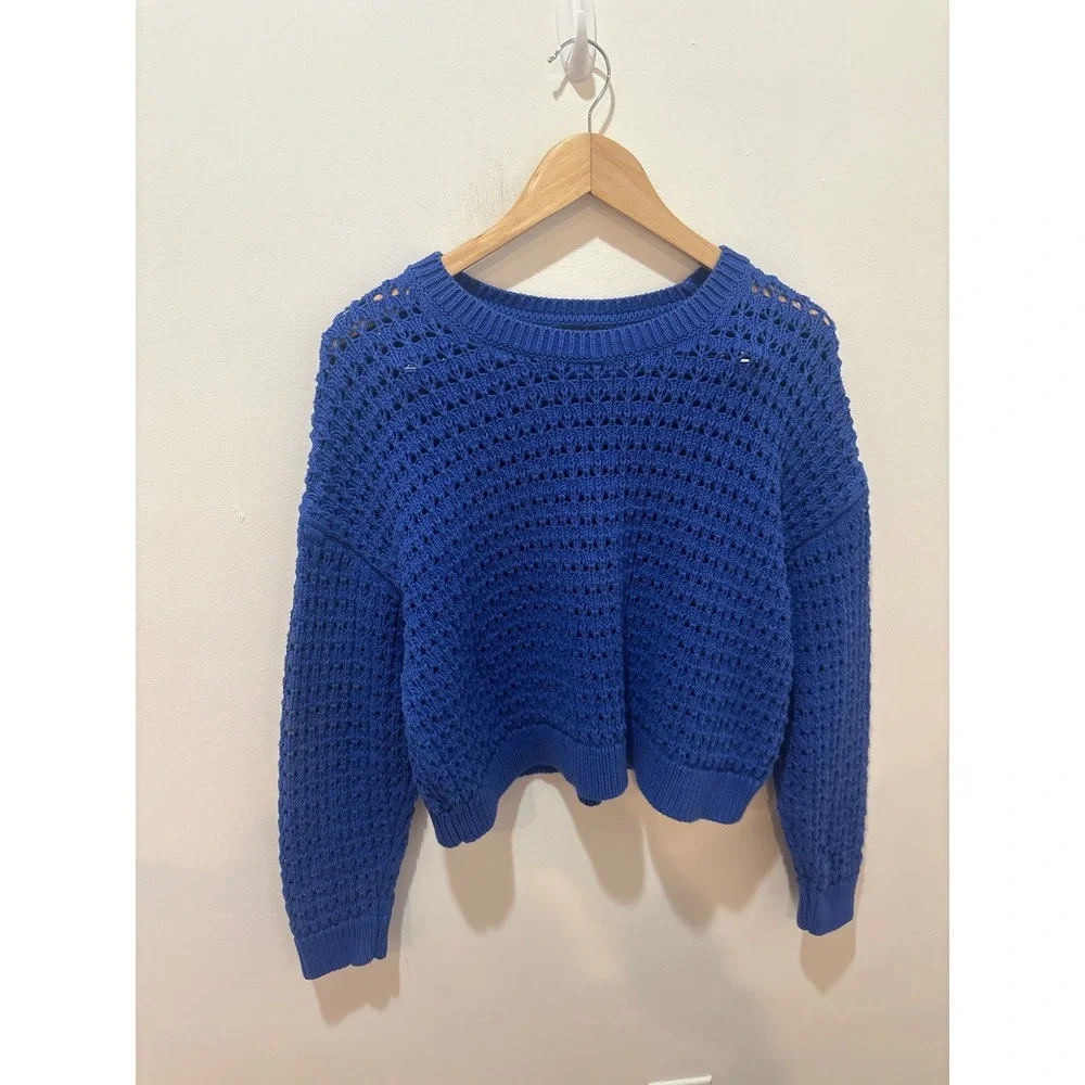 Gap Womens Royal Blue Crochet Knit Cotton Sweater Medium Long Sleeve Cropped - Picture 2 of 6